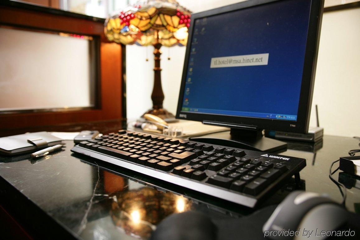 Hotel Dion Тайджун Екстериор снимка